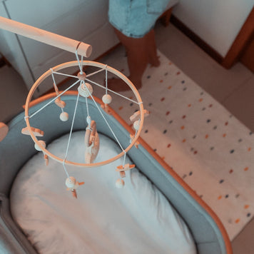 Alfombra infantil da coleção Homebaby, com desenho colorido e macio, da marca Minimalist House Shop, ideal para quartos de crianças