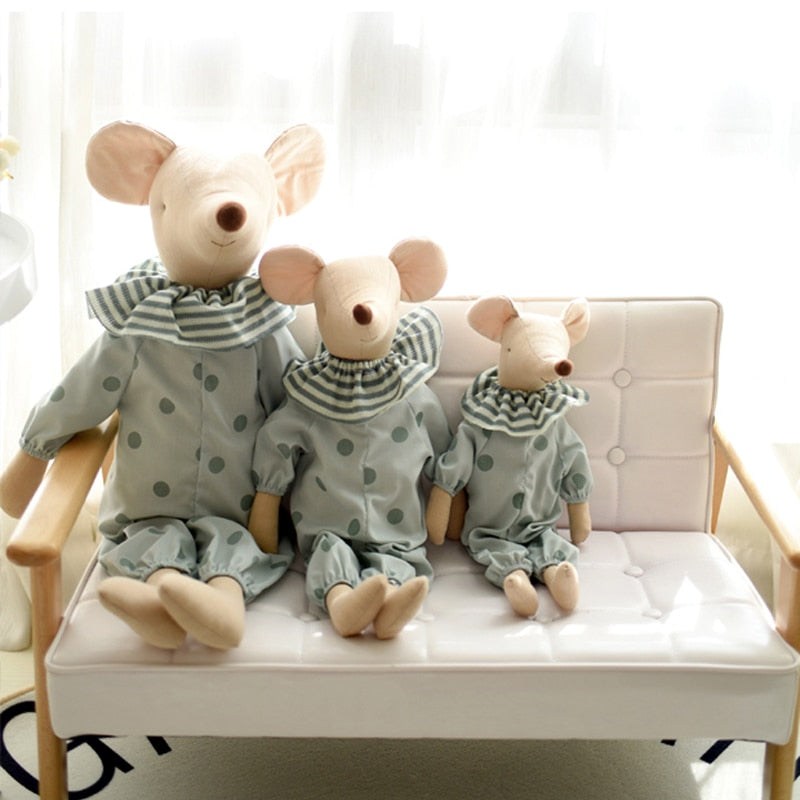 Peluche Mouse – Disponible en 3 tamaños - Minimalist House Shop