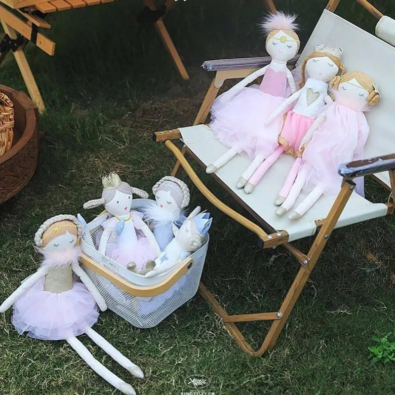 Muñeca de peluche princesa - Minimalist House Shop