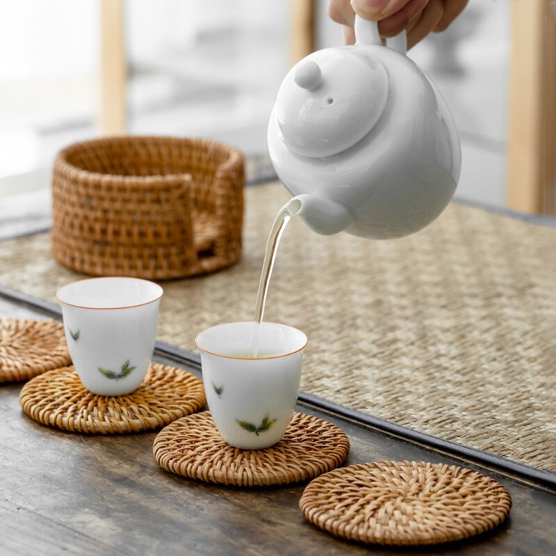 Posavasos de Ratán – Juego de 6 Piezas con Soporte - Minimalist House Shop