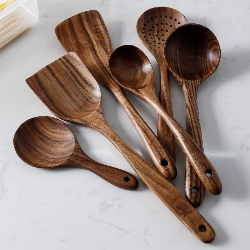 Juego de Utensilios de Cocina Tailandés – 7 piezas - Minimalist House Shop