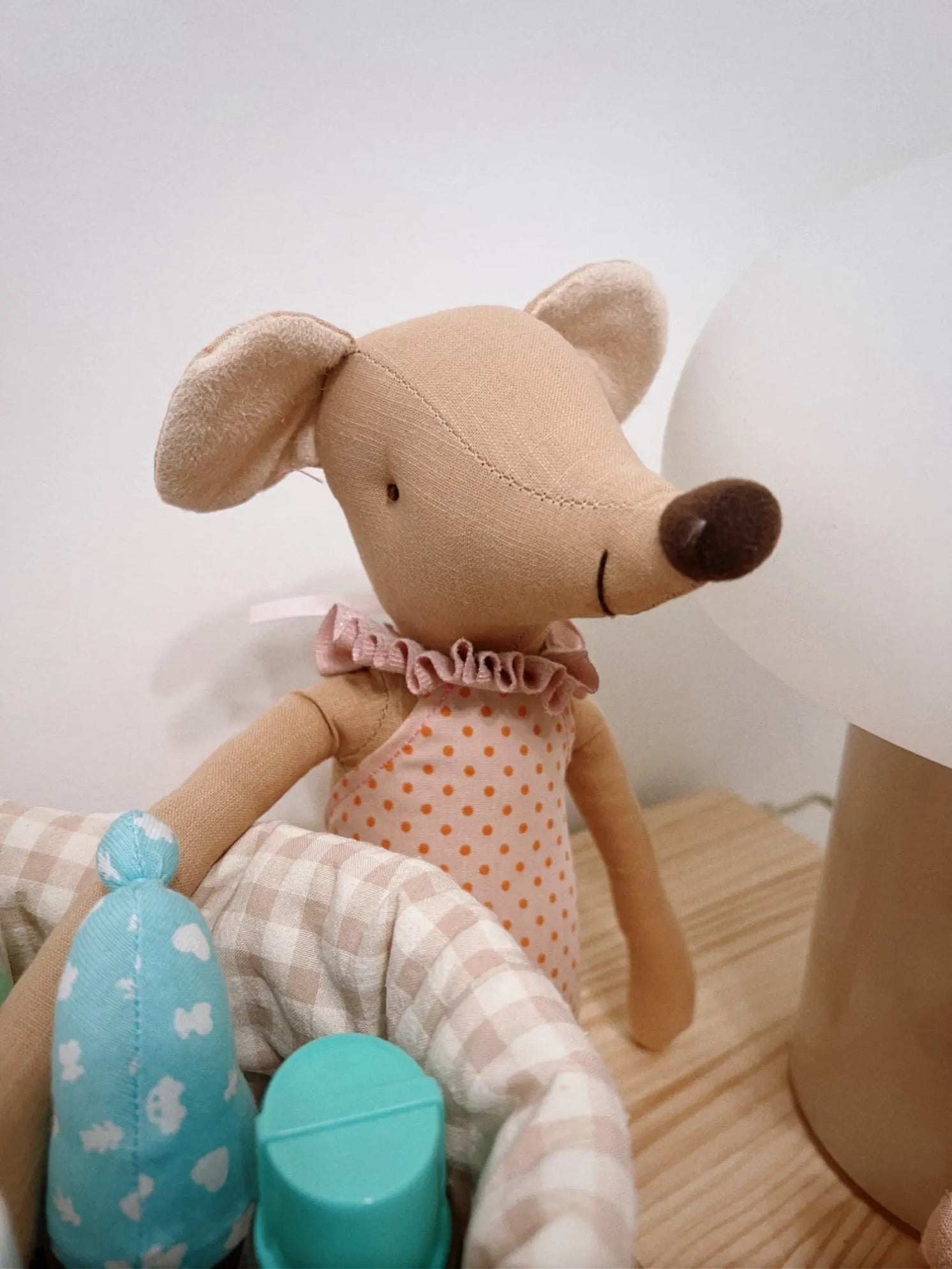 Peluche Mouse – Disponible en 3 tamaños - Minimalist House Shop