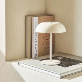 Luminária de Mesa LED Portátil Recarregável USB - Aurum - Minimalist House Shop