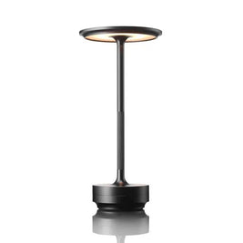 Lâmpada Midnight ajustável da Minimalist House Shop, com design moderno e controle de luz, em ambiente contemporâneo.
