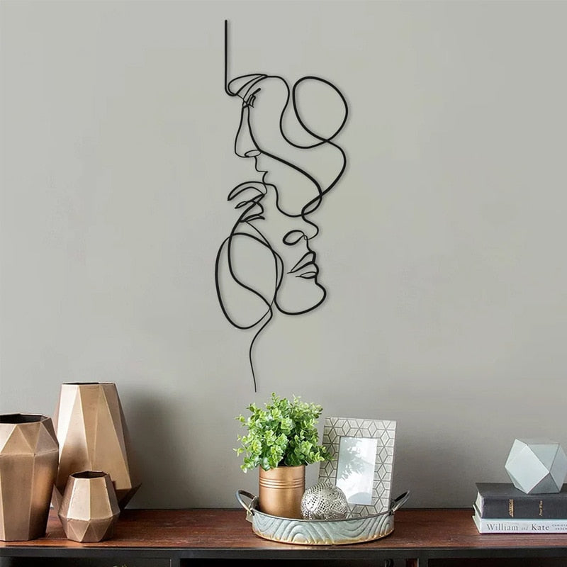 Arte de Pared en Metal – LOVE - Minimalist House Shop
