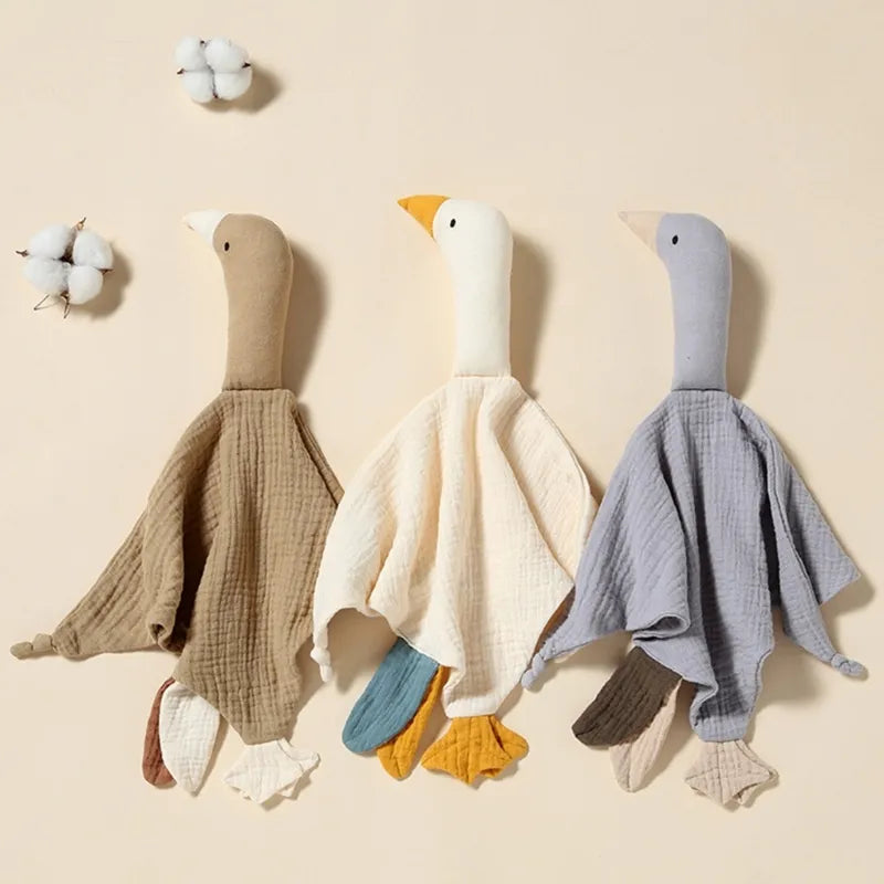 Toalla Naninha Calmante de Diseño Animado – Ganso - Minimalist House Shop