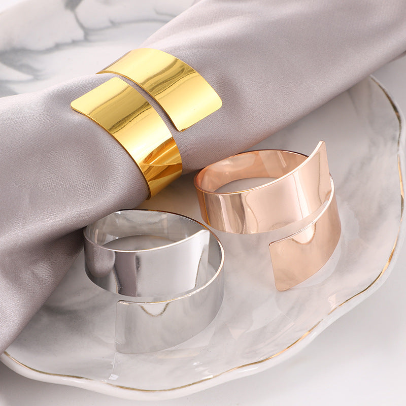 Anillo para Servilletas – GOLD (6 piezas) - Minimalist House Shop