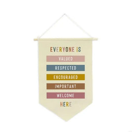 Banner decorativo Sueña y Crece da Minimalist House Shop com design inspirador e cores suaves para ambientes acolhedores.