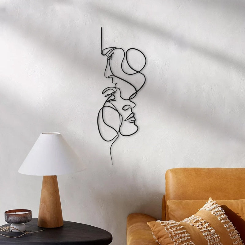 Arte de Pared en Metal – LOVE - Minimalist House Shop