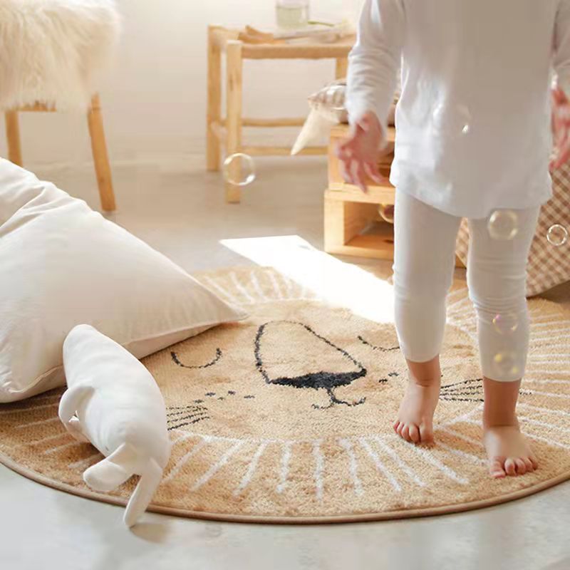 Tapete infantil com estampa de leão da Minimalist House Shop, colorido e macio para quartos de crianças.