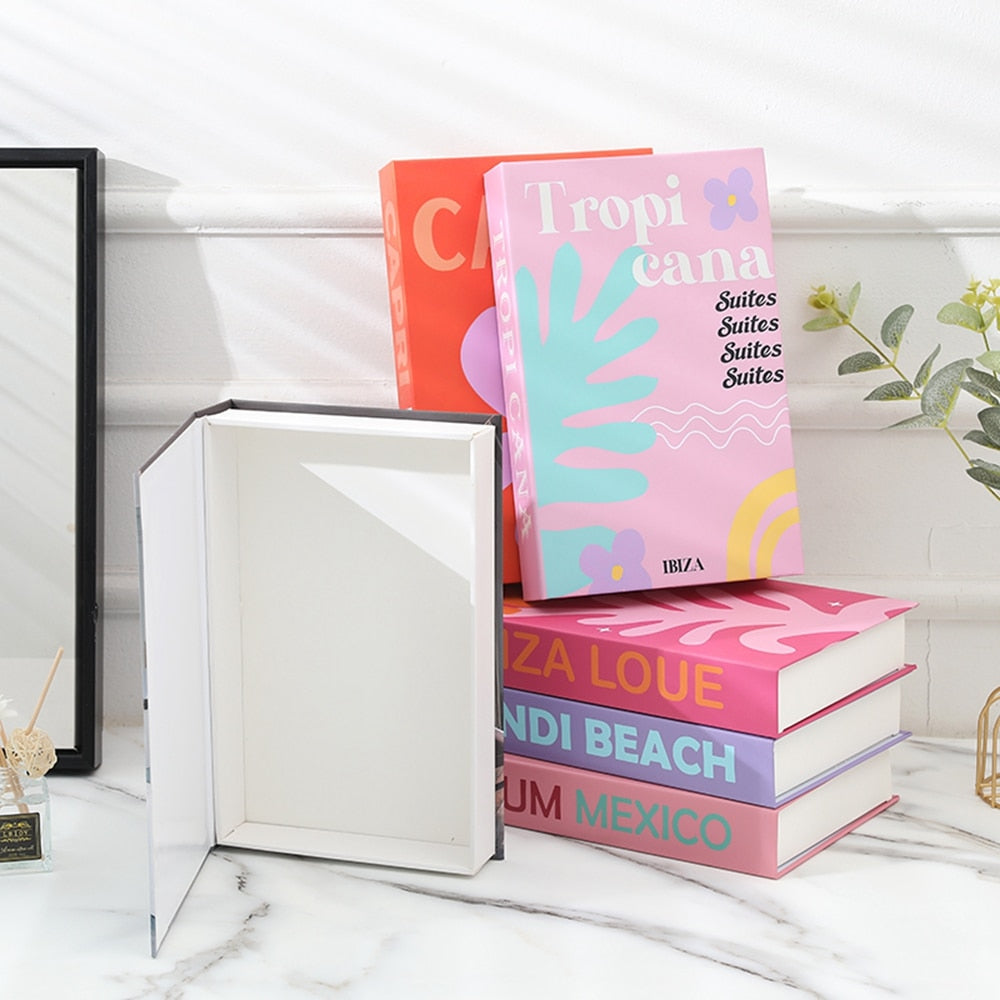 Libro Decorativo con Compartimento Secreto – DOLCE VITTA (abierto) - Minimalist House Shop