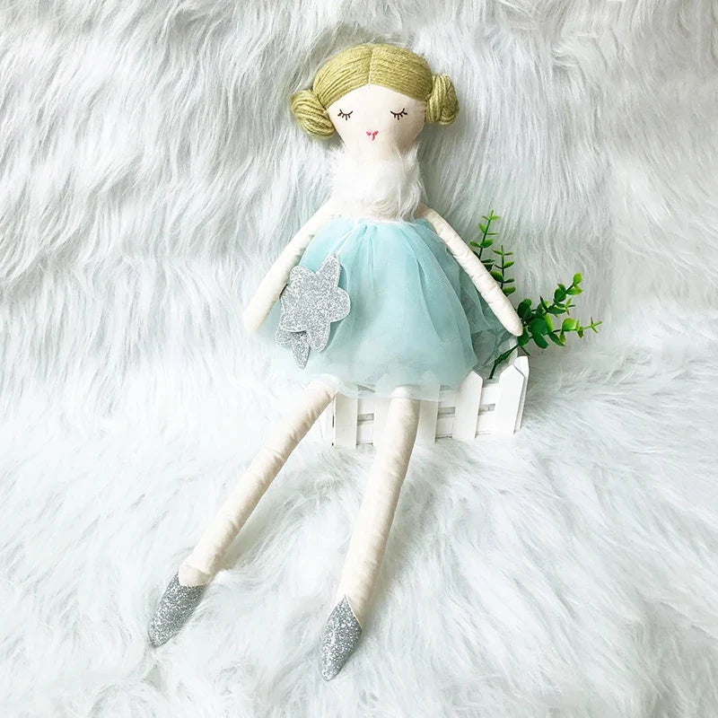Muñeca de peluche princesa - Minimalist House Shop