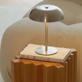 Luminária de Mesa LED Portátil Recarregável USB - Aurum - Minimalist House Shop