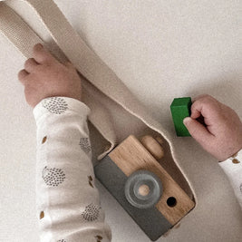 Cámara de Juguete de Madera – Baby Toys