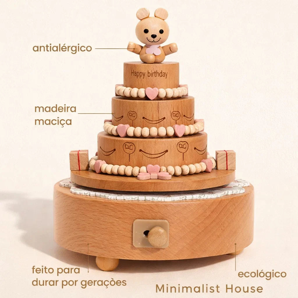 Caixa de música vintage de madeira, decorativa para aniversários, da marca Minimalist House Shop, com detalhes elegantes e estilo clássico.