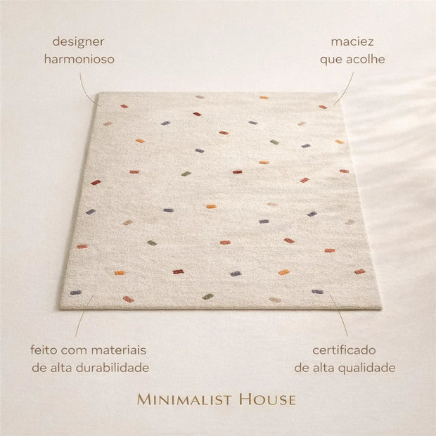 Alfombra infantil da coleção Homebaby da Minimalist House Shop, com cores suaves e textura macia para quartos de crianças.